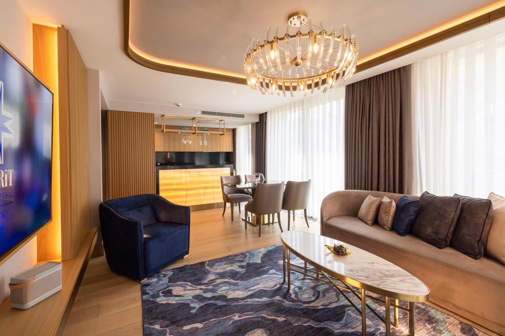 Merit Starlit Hotel & Residences Budva Exterior foto