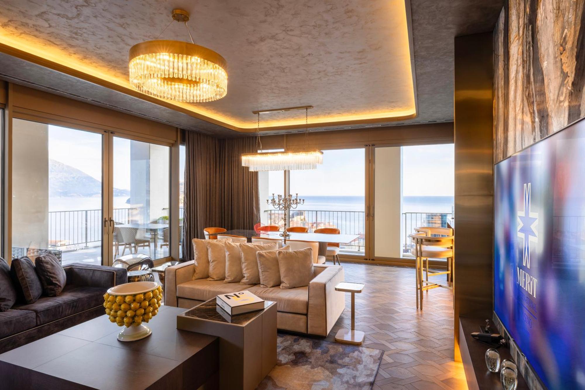 Merit Starlit Hotel & Residences Budva Exterior foto